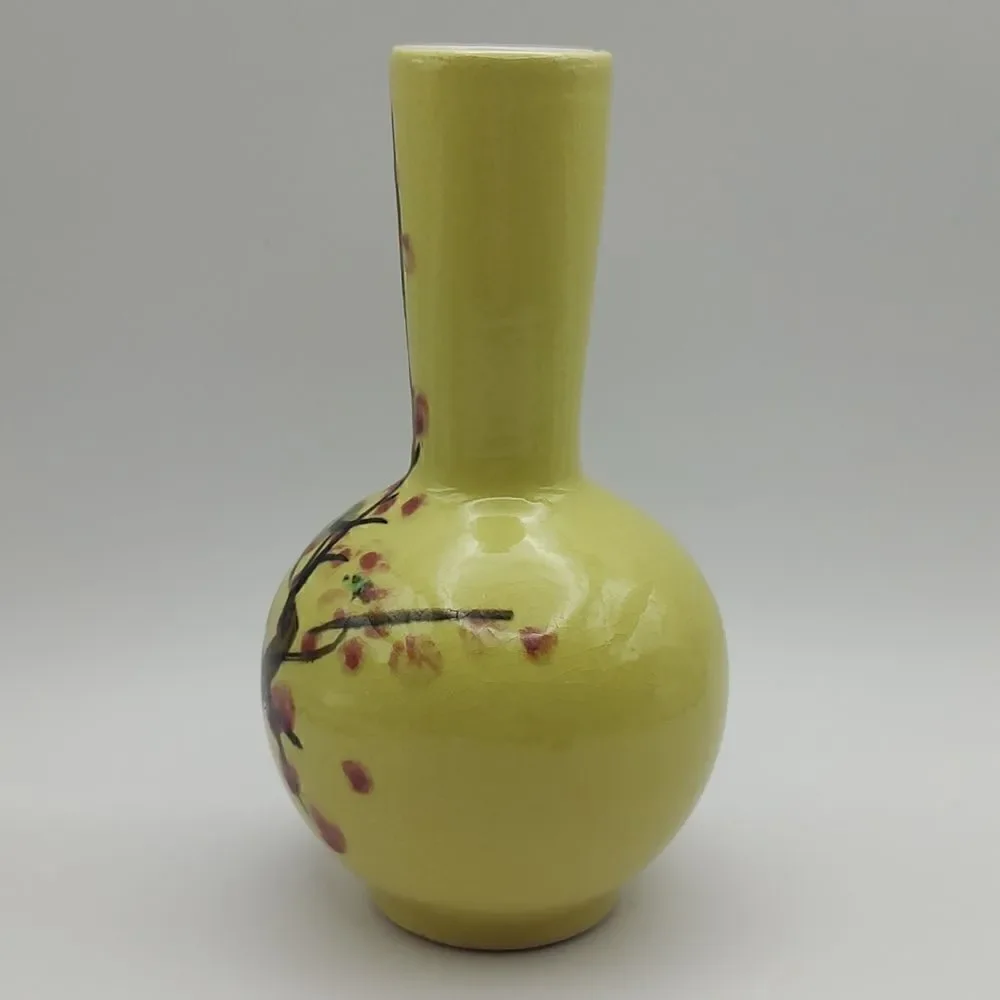 Vintage Hand Painted Yellow Asian Floral Bud Vase